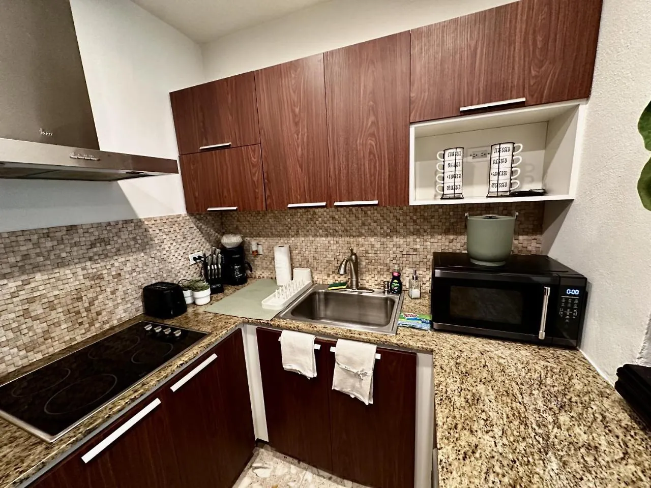 Next To The Beach Apartment In Condado San Juan